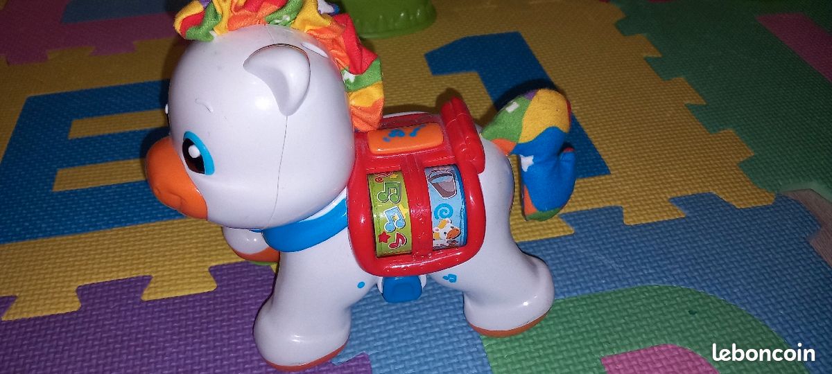 Petit chien jouet (image 1)