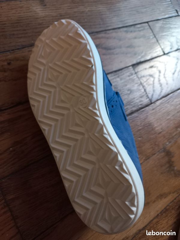 A vendre superbes chaussures neuves Jacadi (image 3)