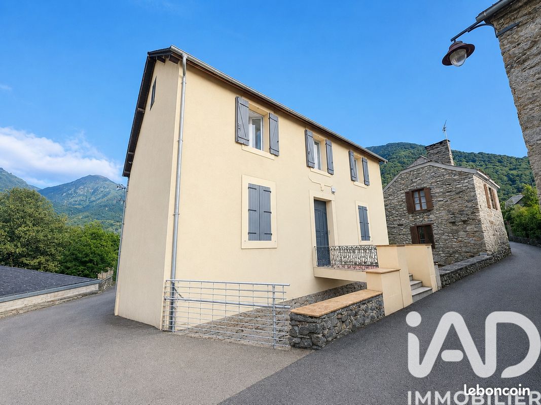 Maison 8 pièces 165 m² · à Pierrefitte-Nestalas · 165 m² · 301 500 €