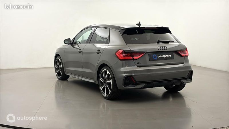 Audi A1 Sportback 35 TFSI 150ch S line S tronic 7 (image 8)
