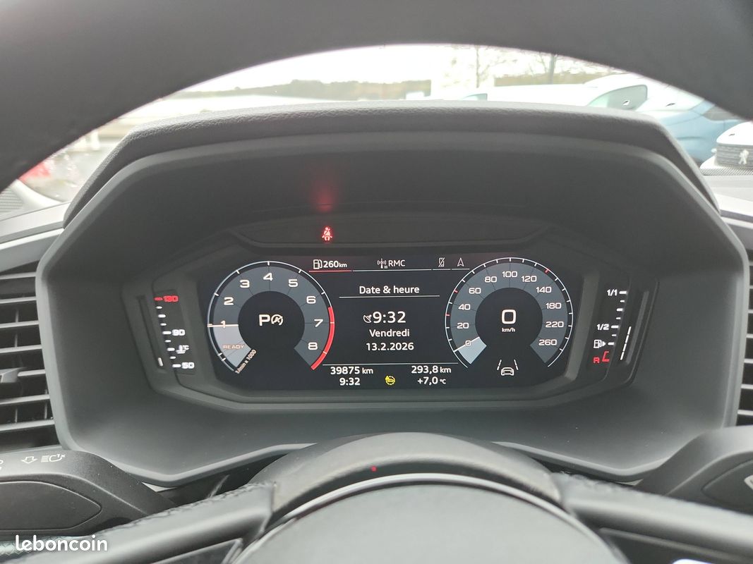AUDI A1 Allstreet 30 TFSI 110 ch S tronic 7 Design (image 17)