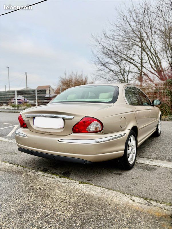 Jaguar X-Type 2.0 V6 156 CV Executive Business Boite Automatique 83970 KM GARANTIE (image 4)