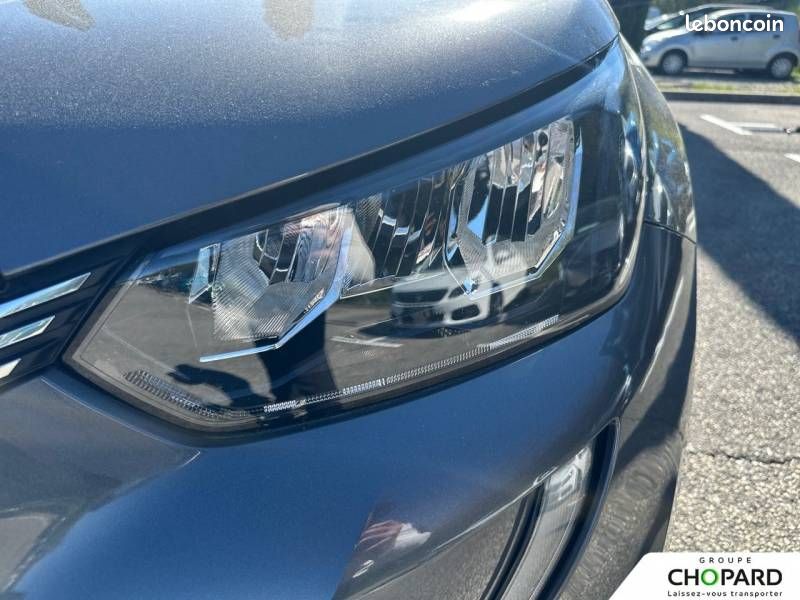 Peugeot 2008 PureTech 130 S&S BVM6 Allure Pack (image 22)