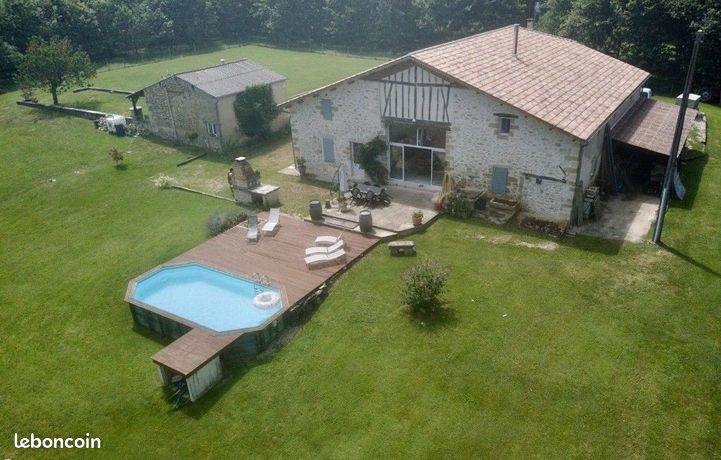 Propriété 9 pièces 470 m²