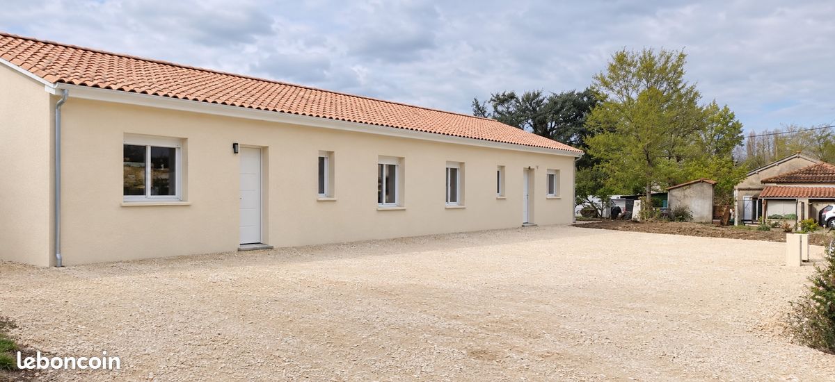 Maison 4 pièces 90 m² · à Neuvic · 90 m² · 1 000 €/mois