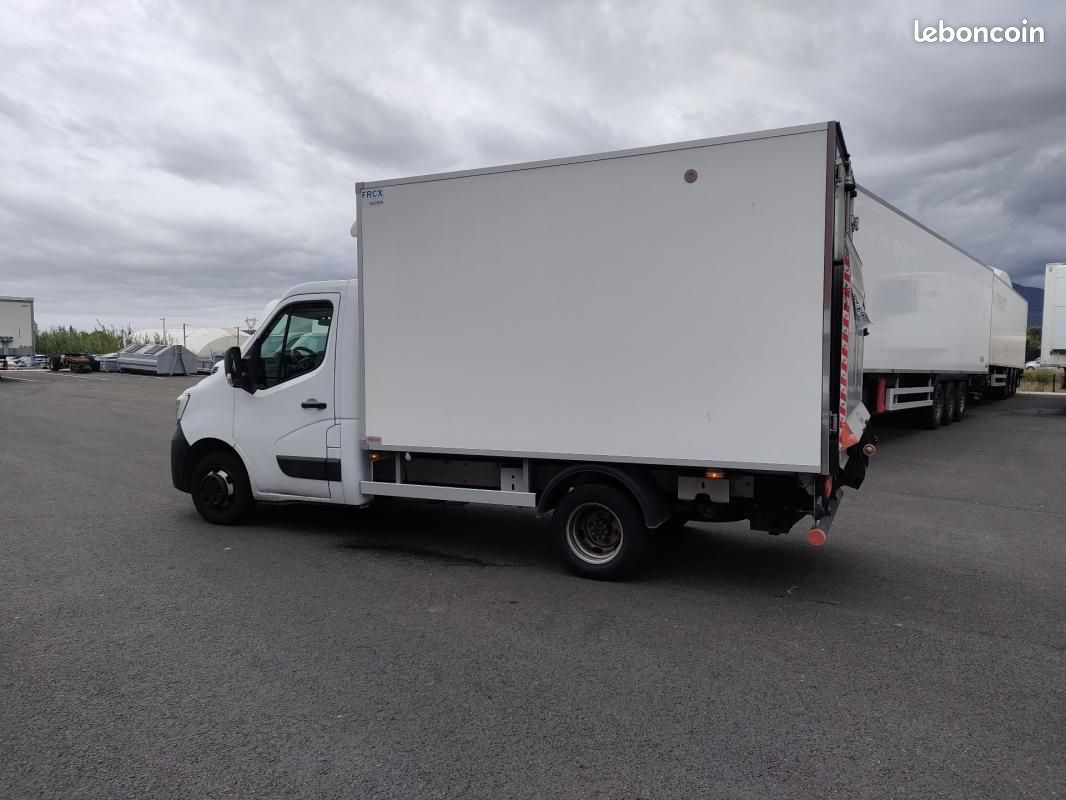 Renault Master CHASSIS CABINE FRIGO POSITIF/NEGATIF 12M3 165 CV HAYON 3.5 T (image 3)