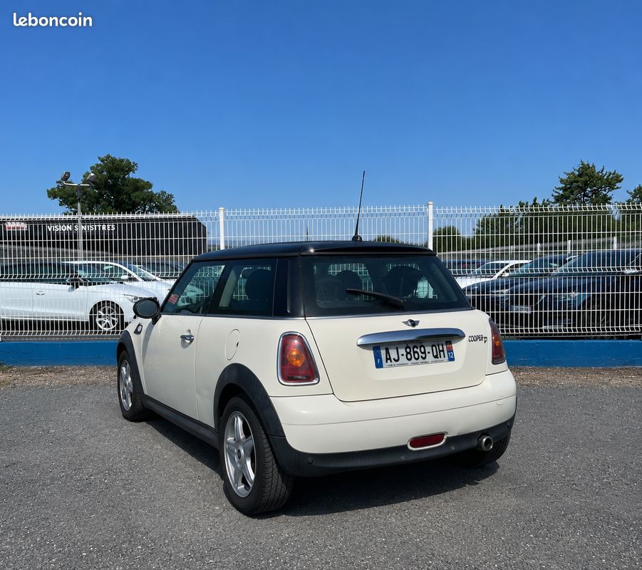 MINI MINI COOPER 1.6d 110 / ENTRETIENS À JOUR / CT OK (image 4)
