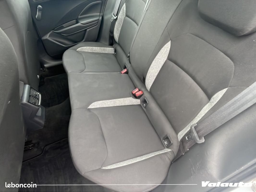 Skoda Fabia ACTIVE 1.0 MPI 80CH BVM5 (image 6)