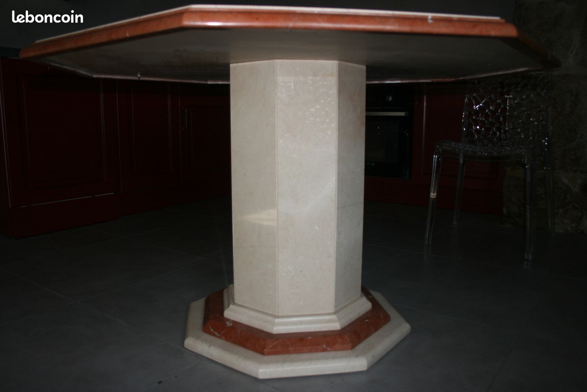 TABLE en MARBRE OCTOGONALE (image 2)