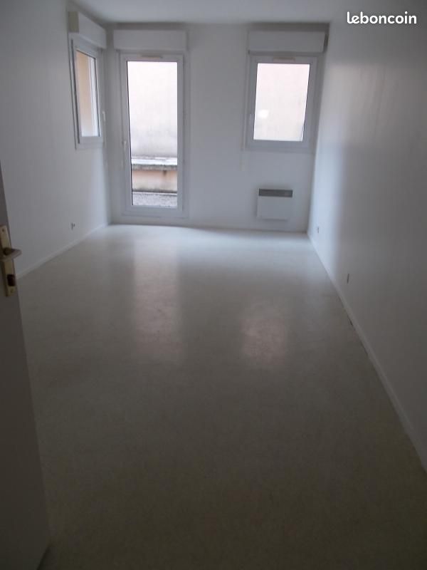 Appartement 4 pièces 75 m² · à La Châtre · 75 m² · 532 €