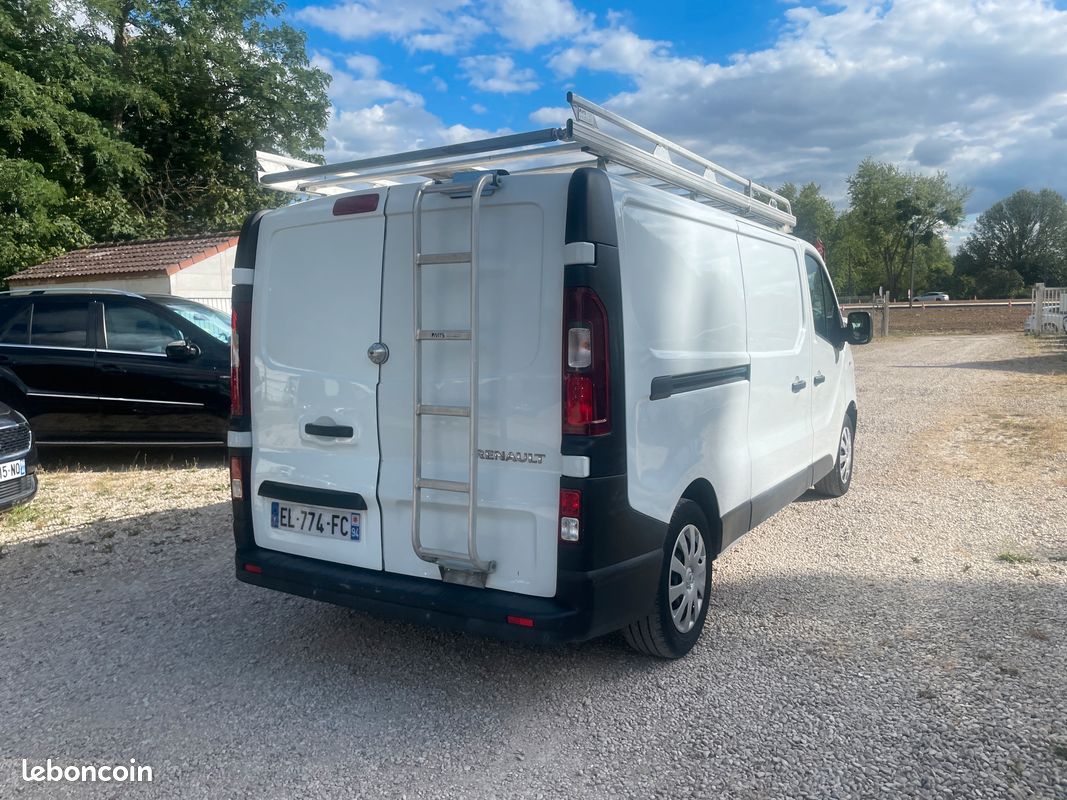Renault trafic 3 grand confort l2h1 120ch diesel (9 992 HT) (image 3)