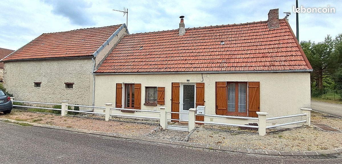 Maison 3 pièces 62 m² · à La Villeneuve-au-Châtelot · 62 m² · 89 000 €