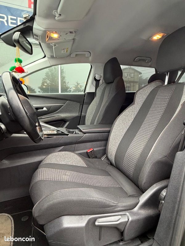 Peugeot 5008 Active Business HDI 130cv EAT8 (image 10)