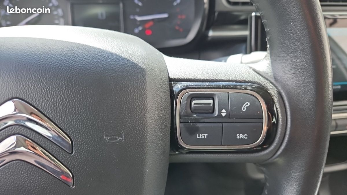Citroën C3 BLUEHDI 100 SS BVM6 SHINE (image 22)