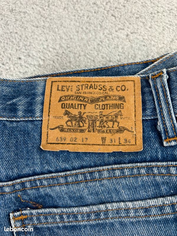 Jean Levi's 639 made in France Bleu Coupe Droite pour femme W31 FR40/42 L34 #LEV.1909 (image 3)