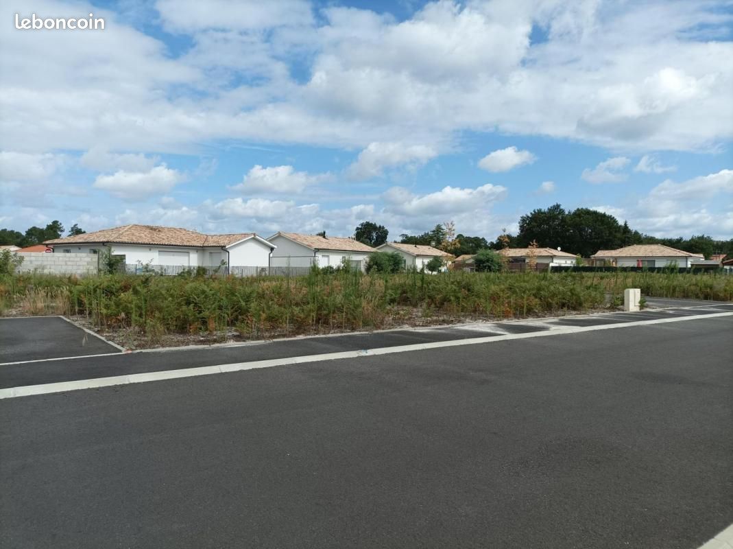 Maison 5 pièces 93 m² - Parentis-en-Born 40160 (image principale 3)