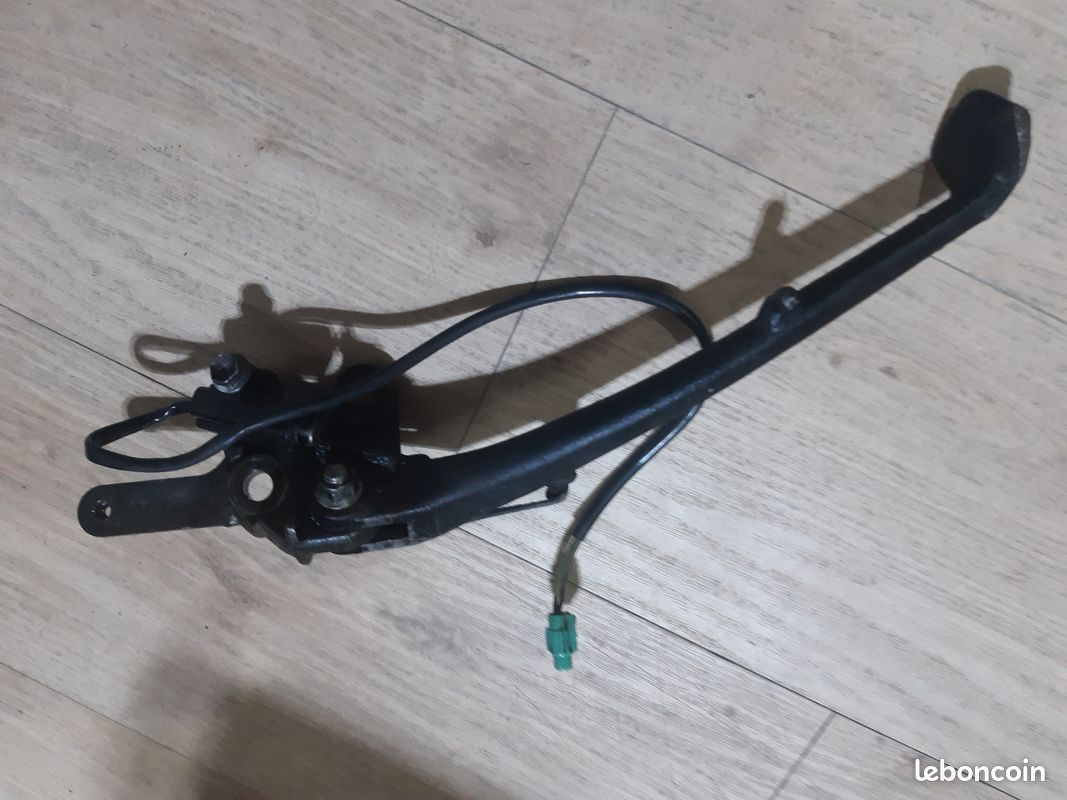 Béquille latérale + support + contacteur Suzuki GSXR Hayabusa 1300 Gen1 (image 1)