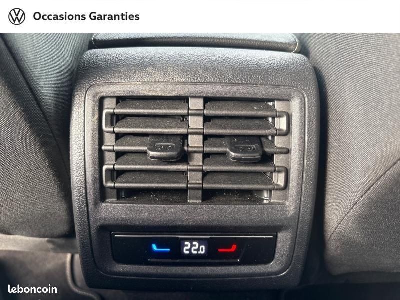 Volkswagen Golf 1.5 eHybrid 204ch VW Edition DSG6 (image 36)