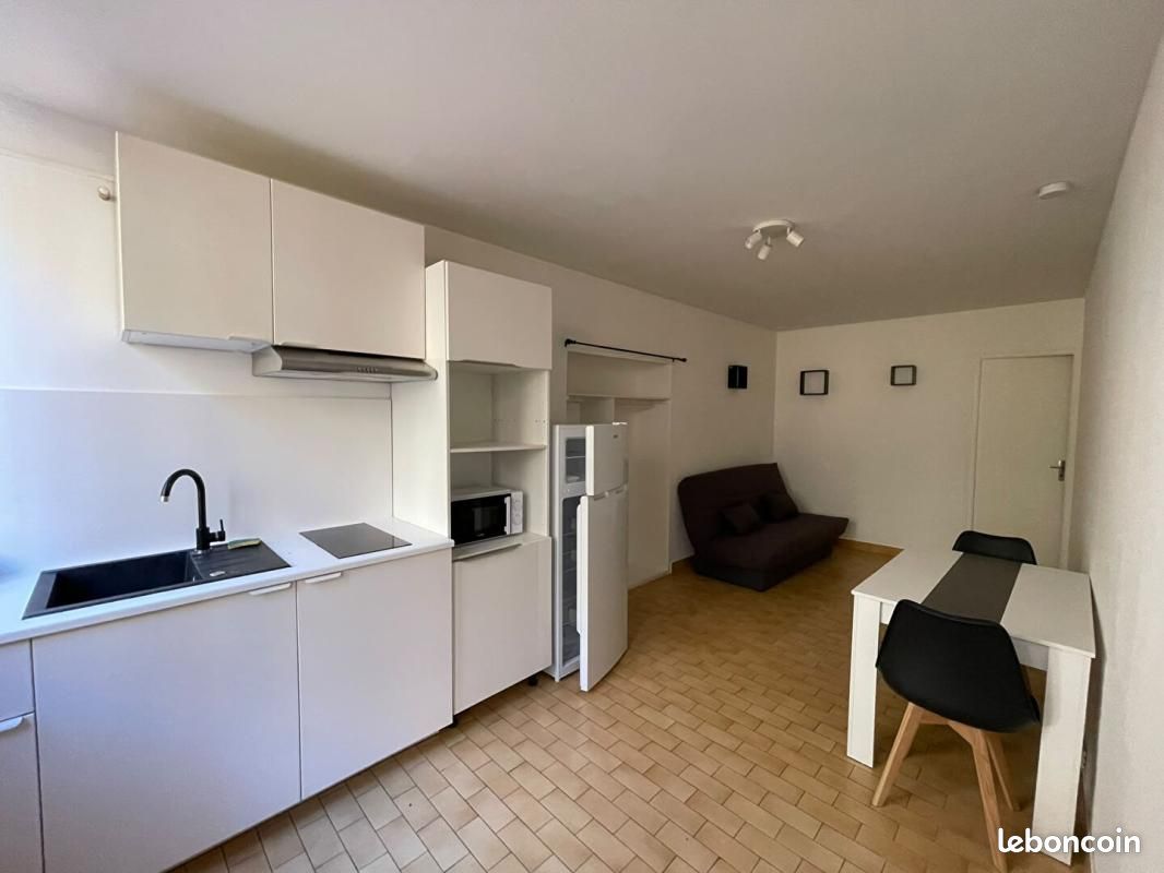 Appartement 1 pièce 20 m² · à Amélie-les-Bains-Palalda · 20 m² · 450 €/mois