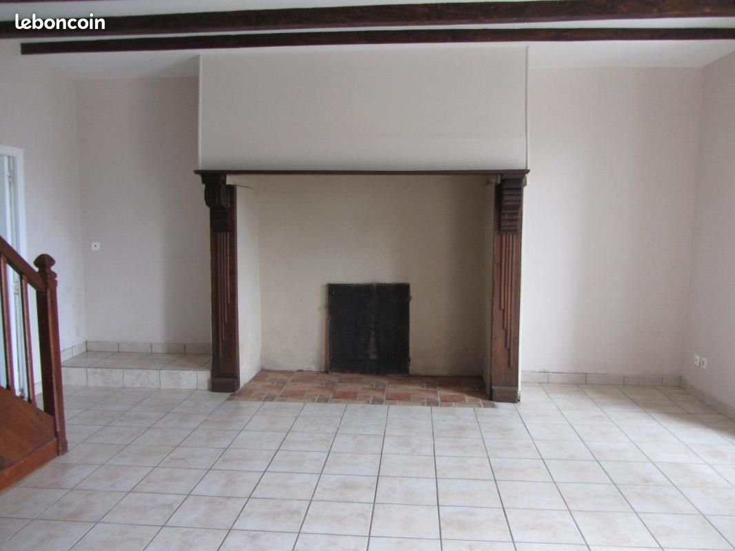 Maison 1 pièce 100 m² - Sarroux-Saint Julien 19110 Sarroux (image 3)