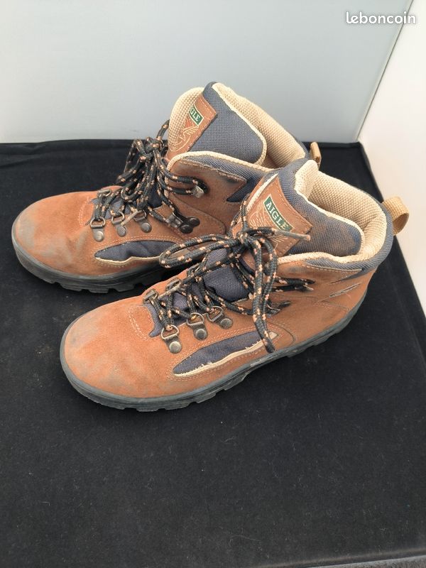 Chaussure de randonnee aigle 35 (image 2)