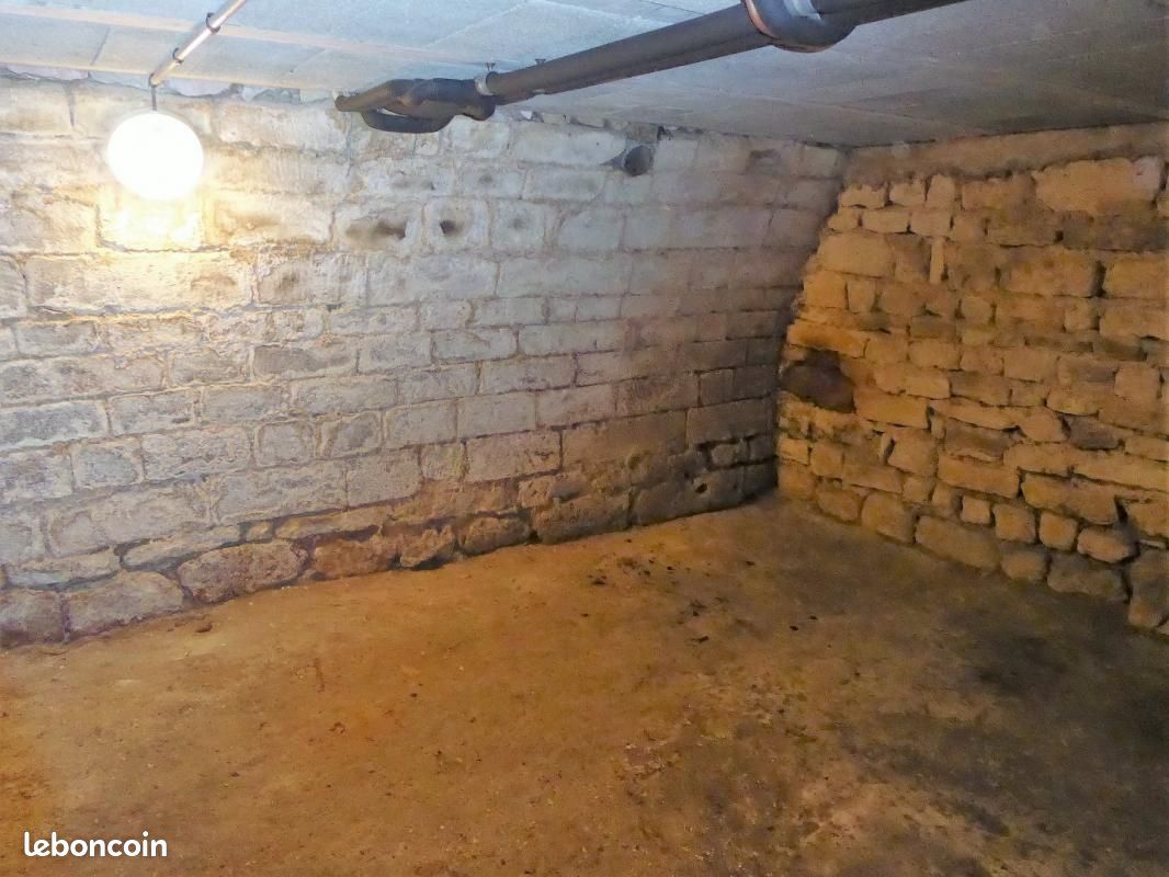 Appartement 3 pièces 70 m² - Hiersac 16290 (image principale 17)