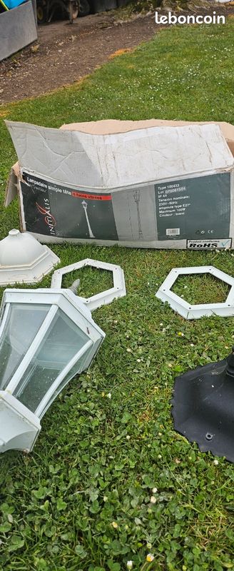 Lampadaire simple et triple têtes (image 6)