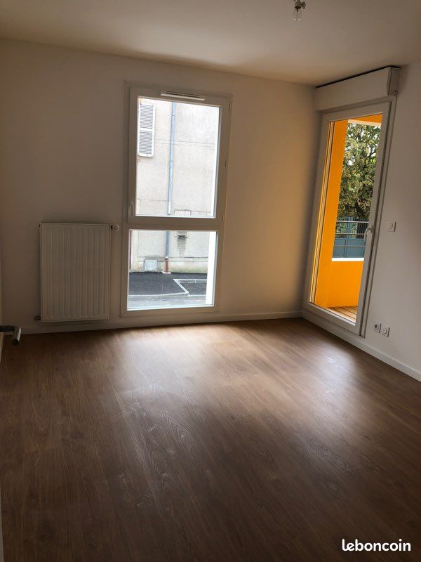 Appartement a louer rillieux-la-pape - 3 pièce(s) - 70 m2 - Surfyn