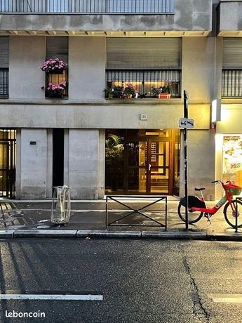 Appartement 1 pièce(s) 33 m²à louer Paris-6e-arrondissement