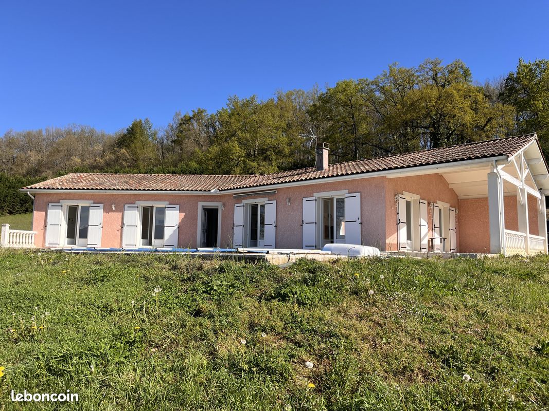Maison 158 m² · à Beauchalot · 158 m² · 355 000 €