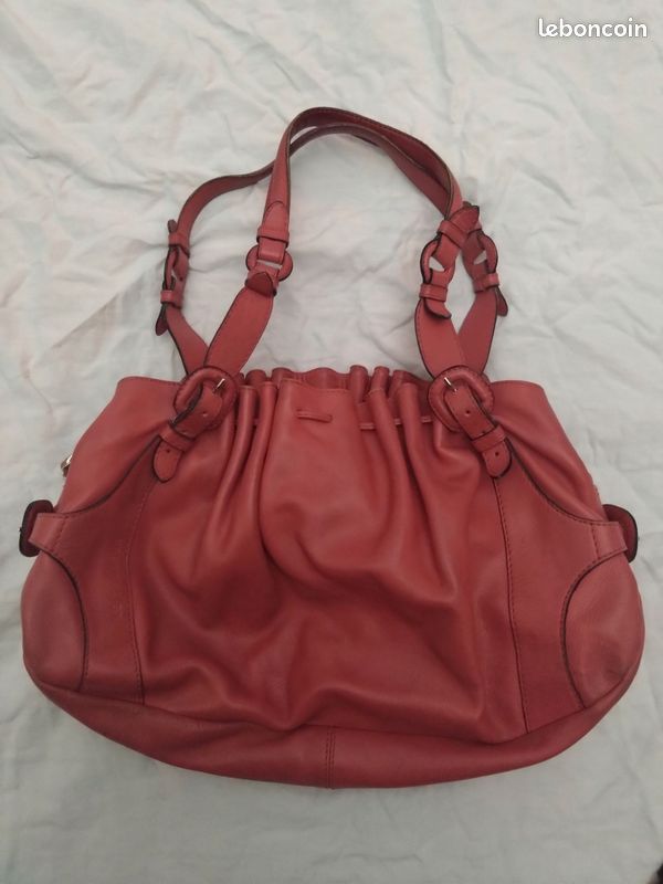 Sac à main bandoulière Le Tanneur « Mathilde » cuir rose rouge , style bowling (image 1)