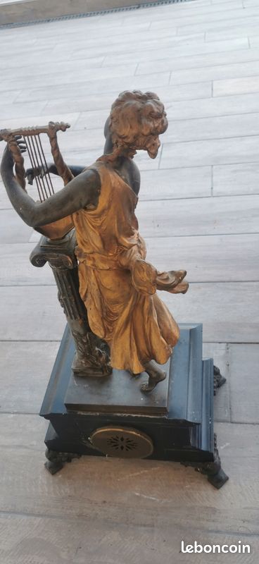 Horloge statue (image 3)