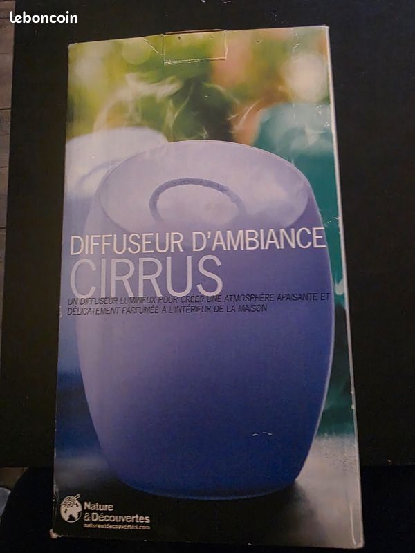 Diffuseur d'huiles essentielles lumineux Nature et Découvertes (image 1)
