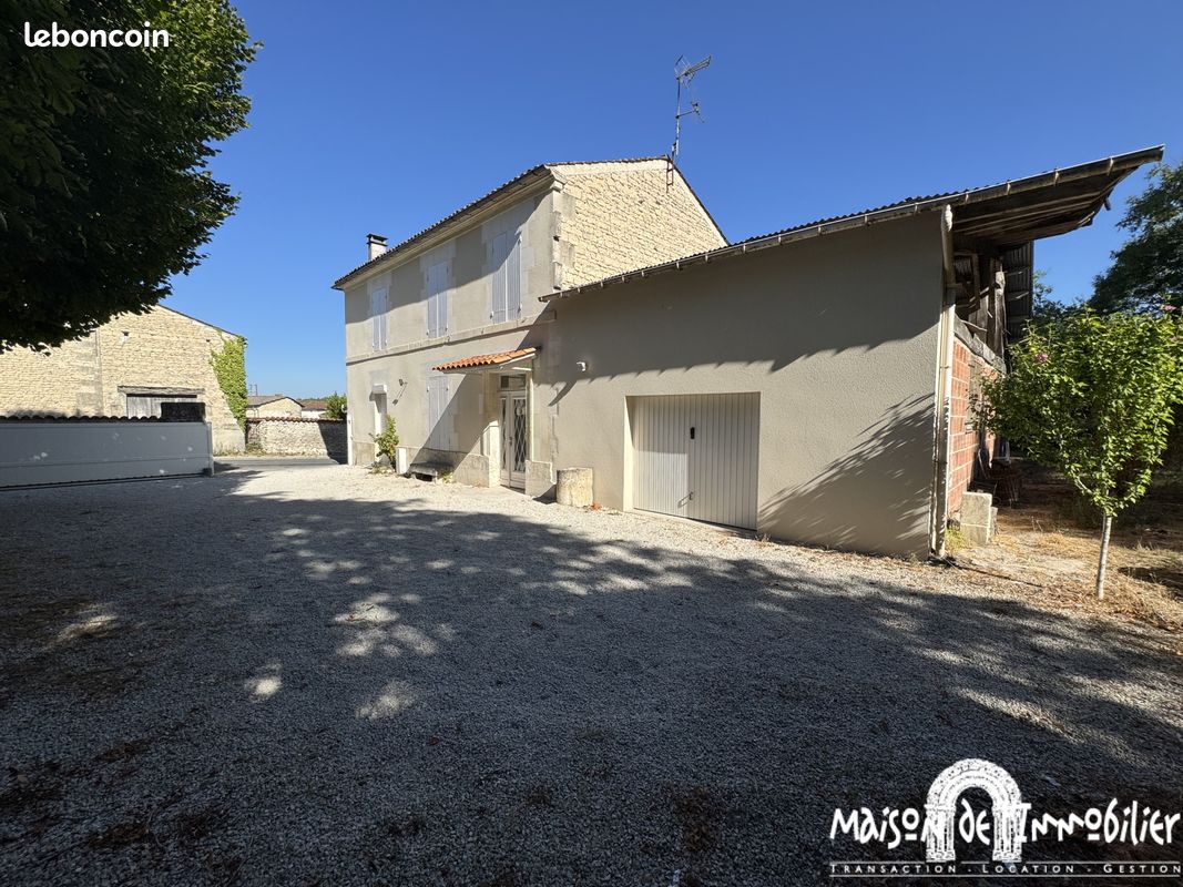 Maison 4 pièces 126 m² · à Gimeux · 126 m² · 850 €/mois
