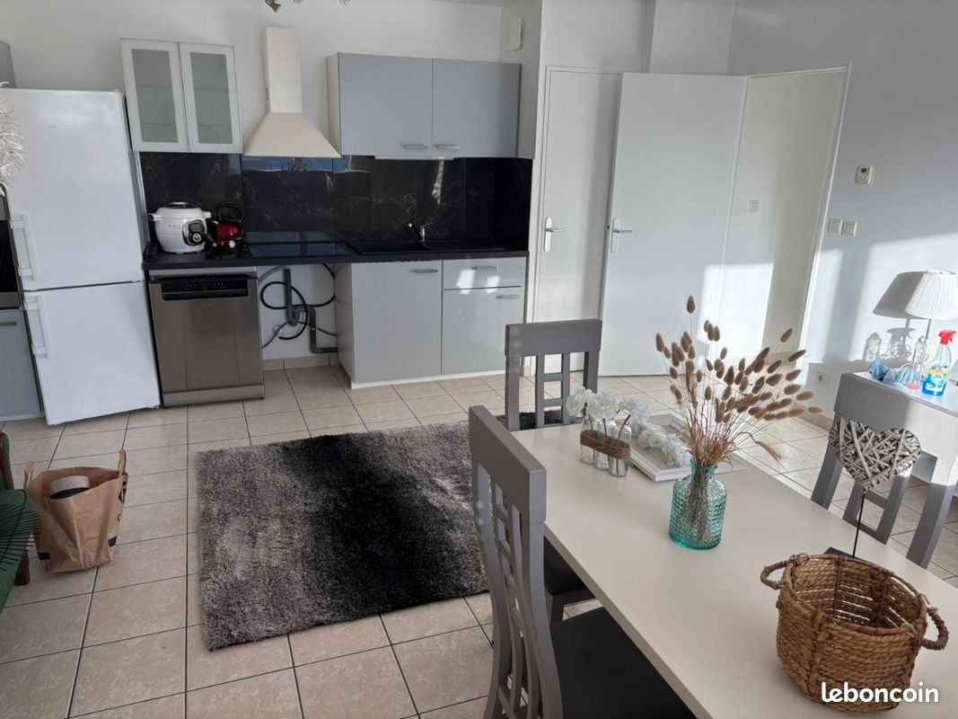 Appartement 3 pièces 60 m² · à Le Havre · 60 m² · 830 €