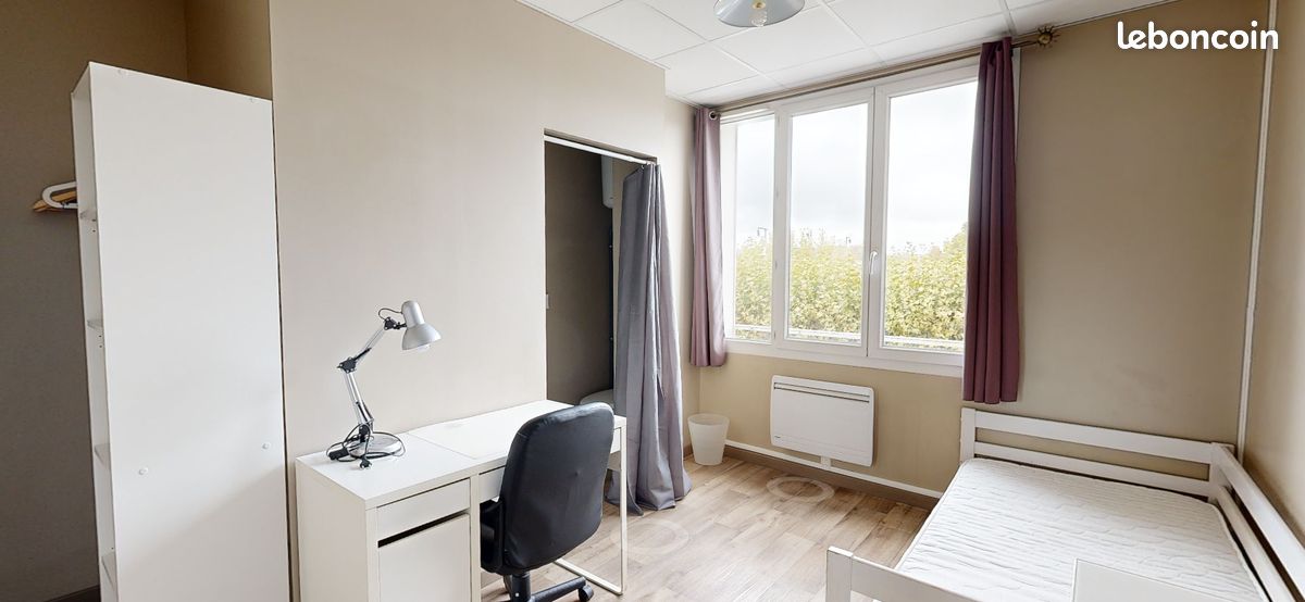 Appartement 1 pièce 14 m² · à Compiègne · 14 m² · 450 €/mois