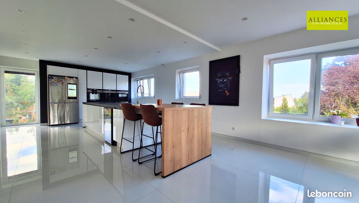 Maison 8 pièces 216 m² · à Morschwiller-le-Bas · 216 m² · 598 000 €