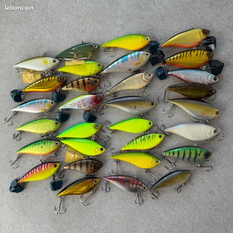 Gros Lot De Leurres Japonais En Boîte Meiho : DUO, Jackall, OSP, Deps Pour Brochet
