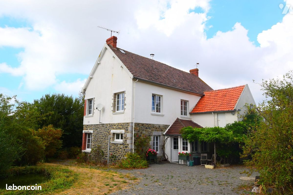 Maison 10 pièces 144 m² · à Blainville-sur-Mer · 144 m² · 313 000 €