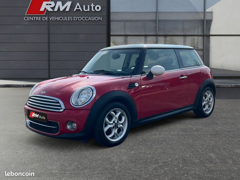 Mini MINI COOPER D 112CH (image 2)