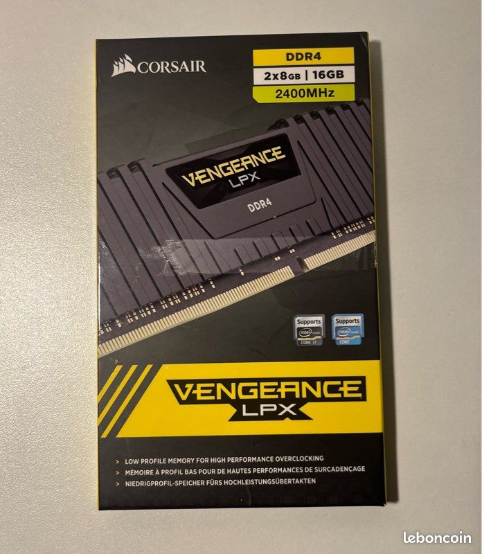 Kits de mémoire VENGEANCE® LPX 16 Go (2 x 8 Go) DDR4 DRAM 2400MHz C16 - Noir (image 2)