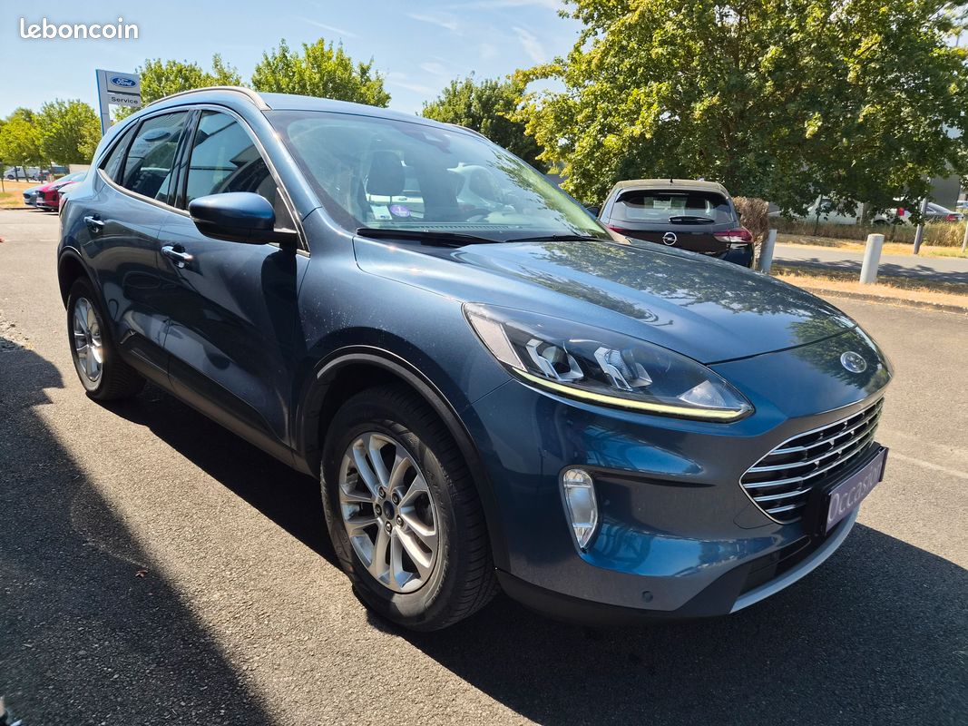 Ford Kuga FHEV 190cv Ethanol avec Attelage (image 3)