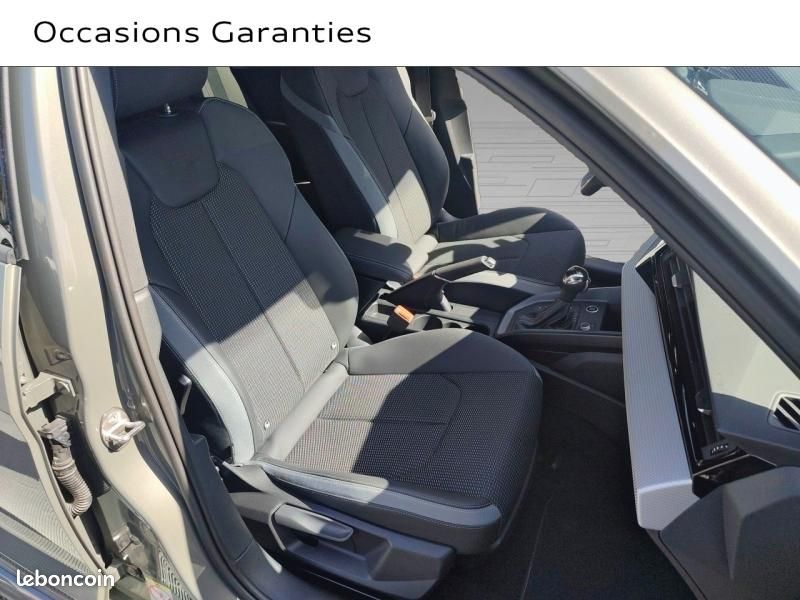 Audi A1 Sportback 30 TFSI 116ch S line S tronic 7 (image 19)