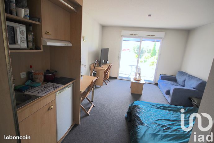 Studio 1 pièce 27 m²