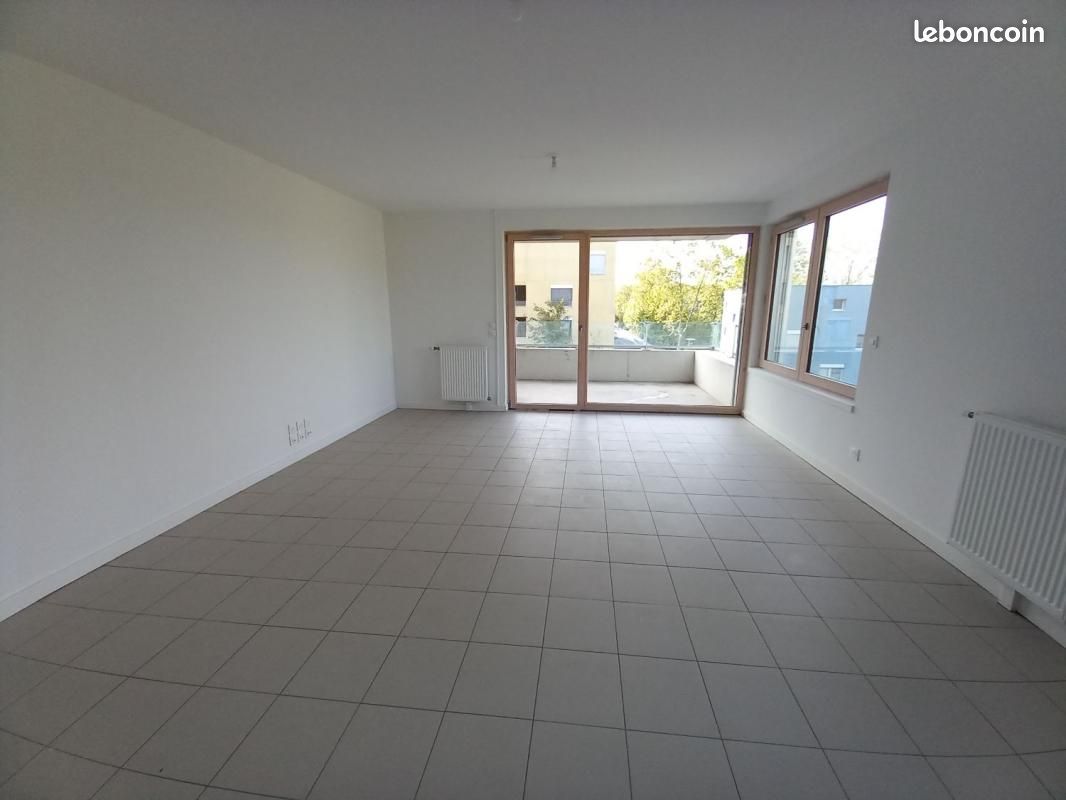 Appartement 5 pièces 103 m² · à Lyon · 103 m² · 1 492 €/mois