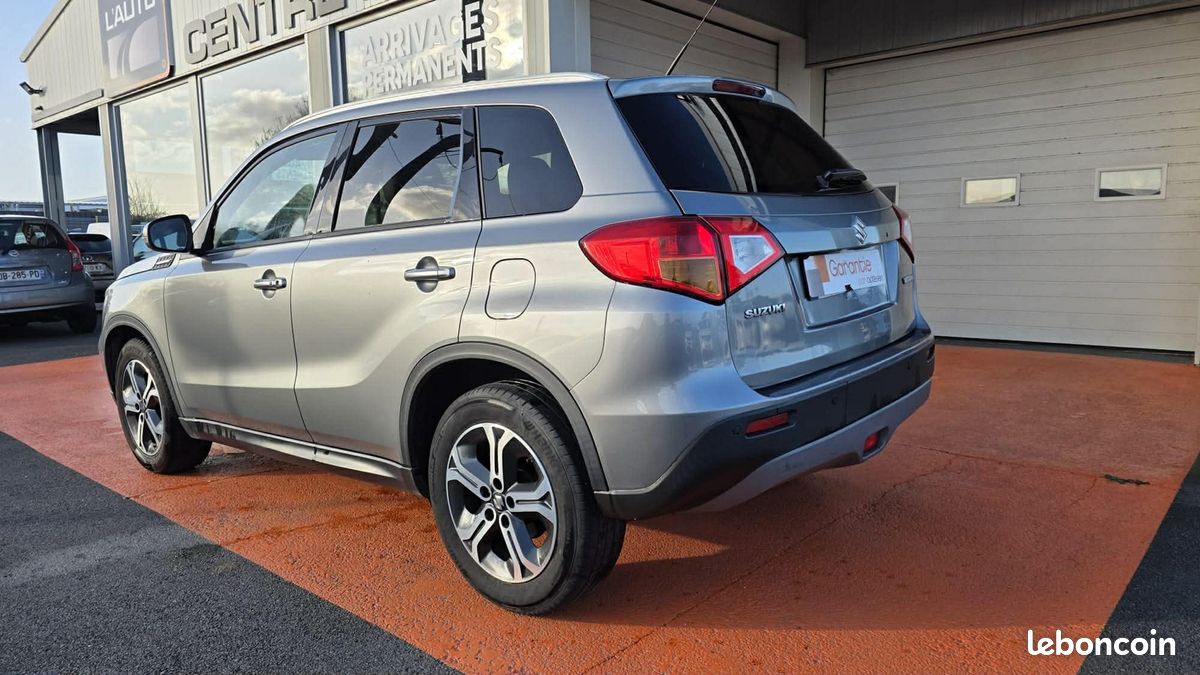 Suzuki VITARA 1.6 VVT PACK AUTO (image 21)