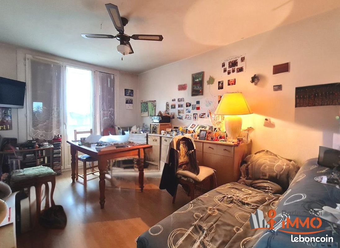 Appartement 55 m² · à Saint-Étienne · 55 m² · 52 000 €