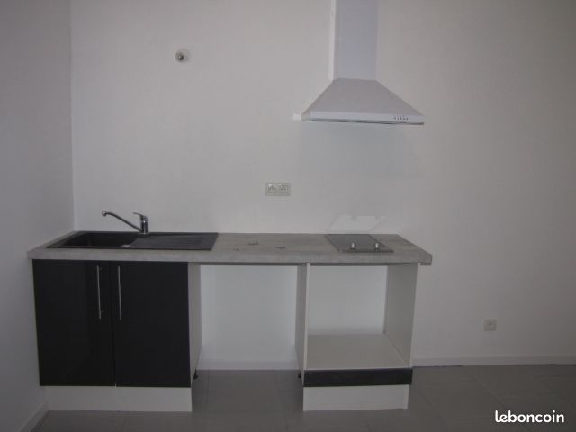 Appartement 2 pièces 26 m² · à Toucy · 26 m² · 270 €