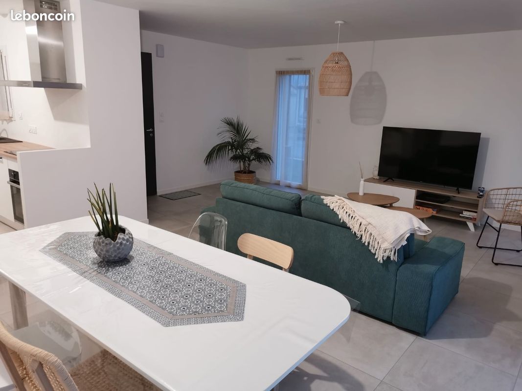 Maison 5 pièces 92 m² · à Essarts-en-Bocage · 92 m² · 950 €/mois