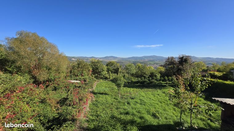 Terrain 575 m² Corent